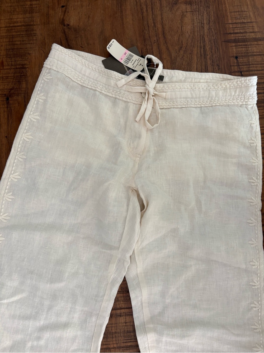 Tommy Bahama Women's White Wide Leg Embroidered Linen Pants NWT 10 - Picture 2 of 8